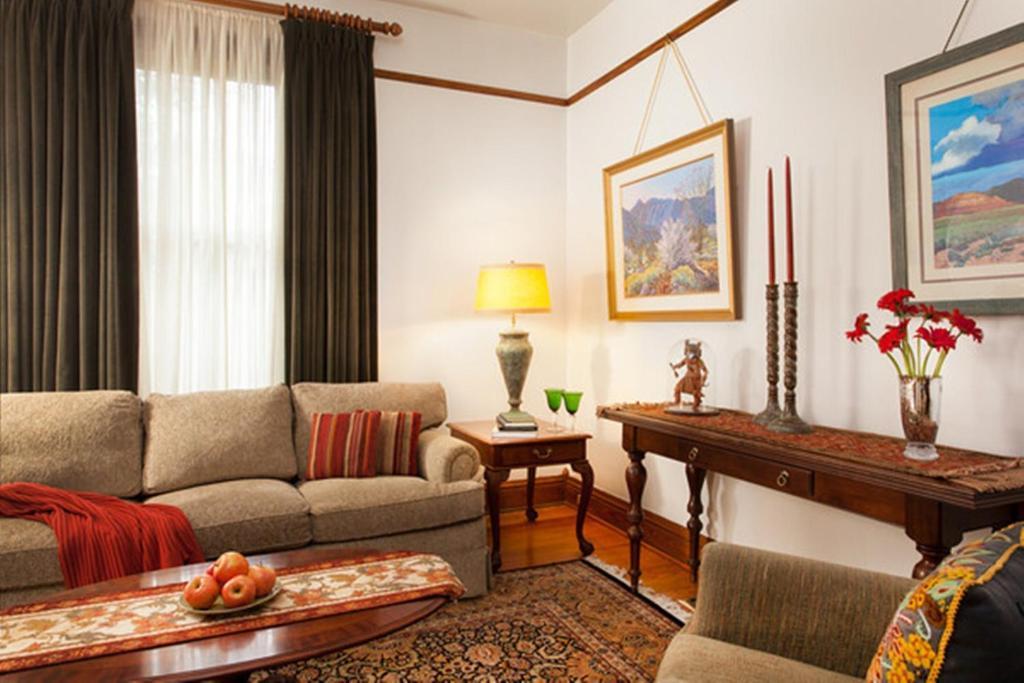 Four Kachinas B&B Inn Santa Fe Bagian luar foto