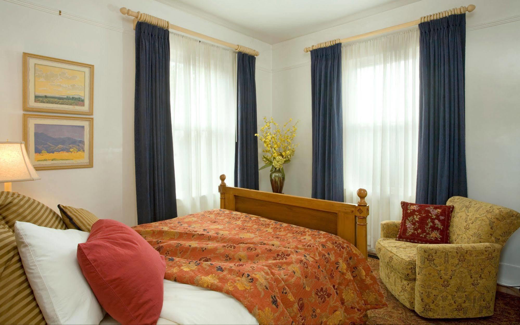 Four Kachinas B&B Inn Santa Fe Bagian luar foto
